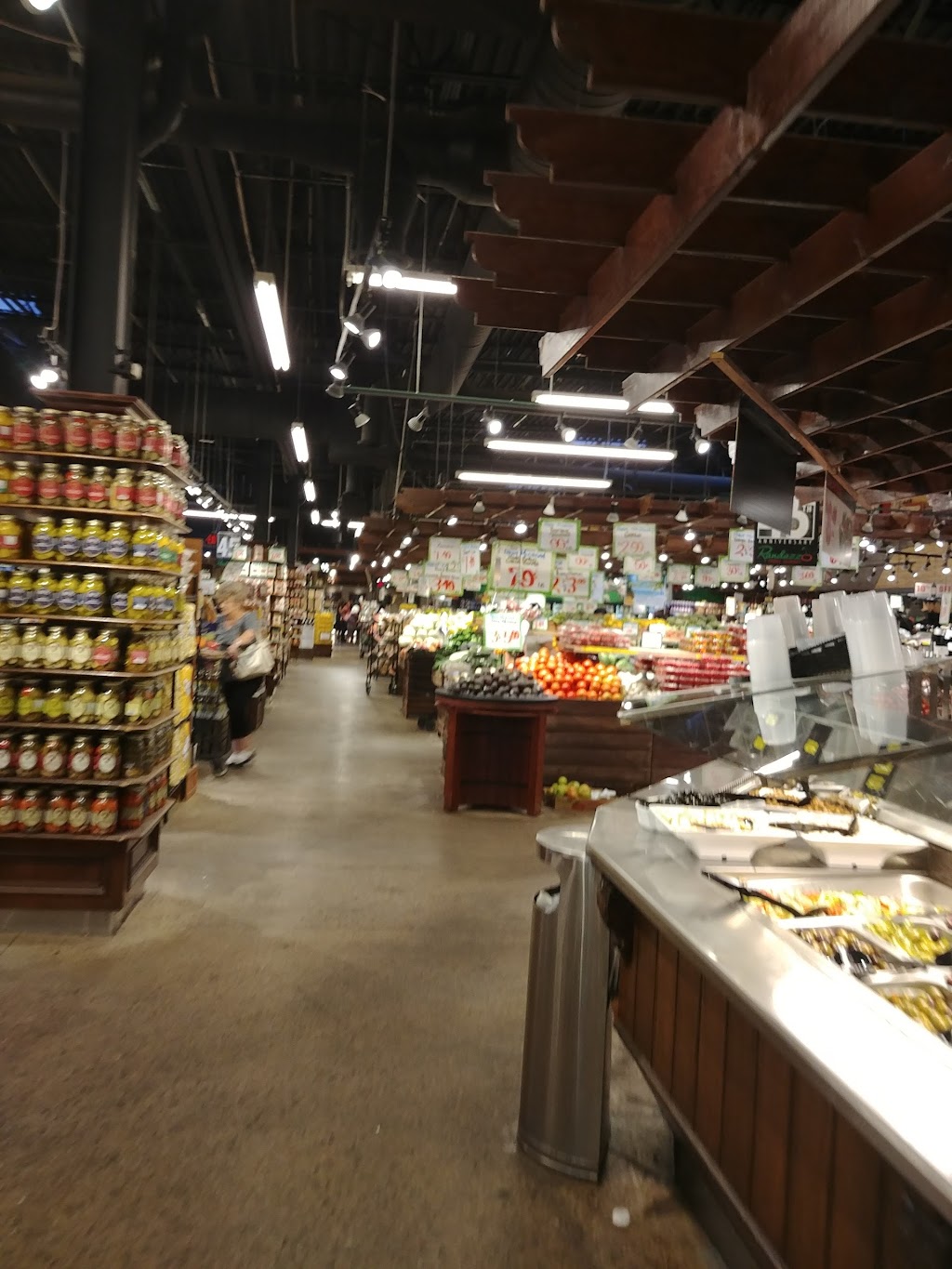 Randazzo Fresh Market | 49800 Hayes Rd, Macomb, MI 48044, USA | Phone: (586) 566-8700