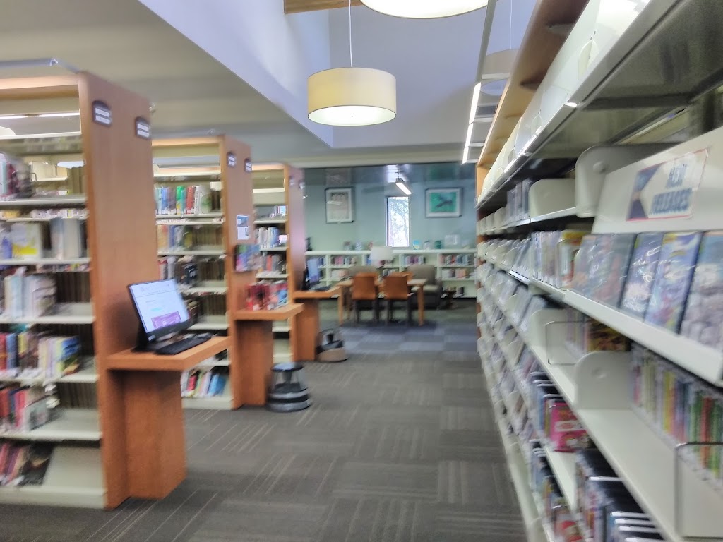 Idyllwild Branch Library | 54401 Village Center Dr, Idyllwild-Pine Cove, CA 92549, USA | Phone: (951) 659-2300