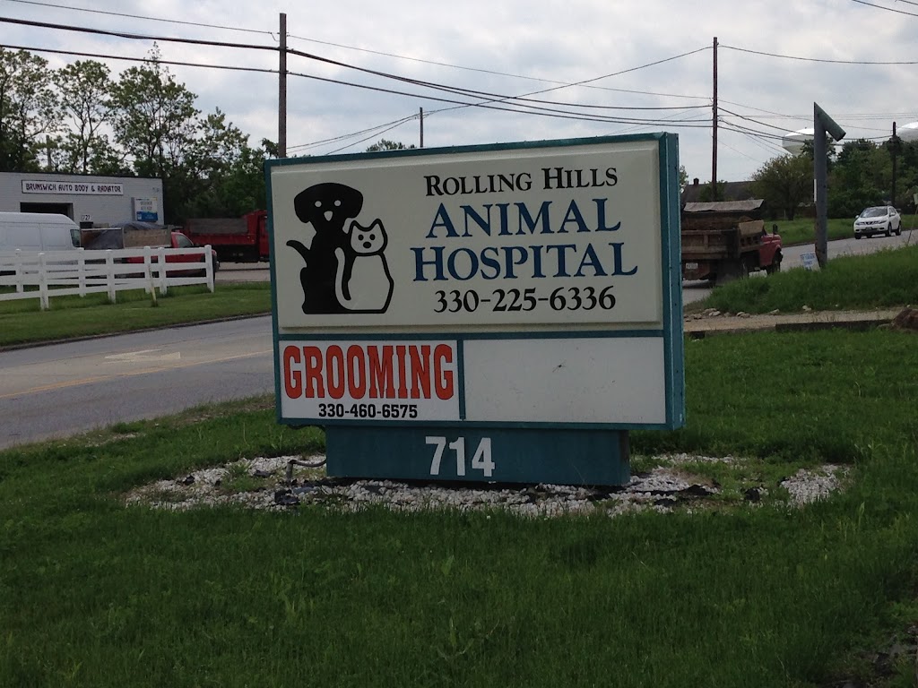 Rolling Hills Animal Hospital | 714 Pearl Rd # B, Brunswick, OH 44212, USA | Phone: (330) 225-6336