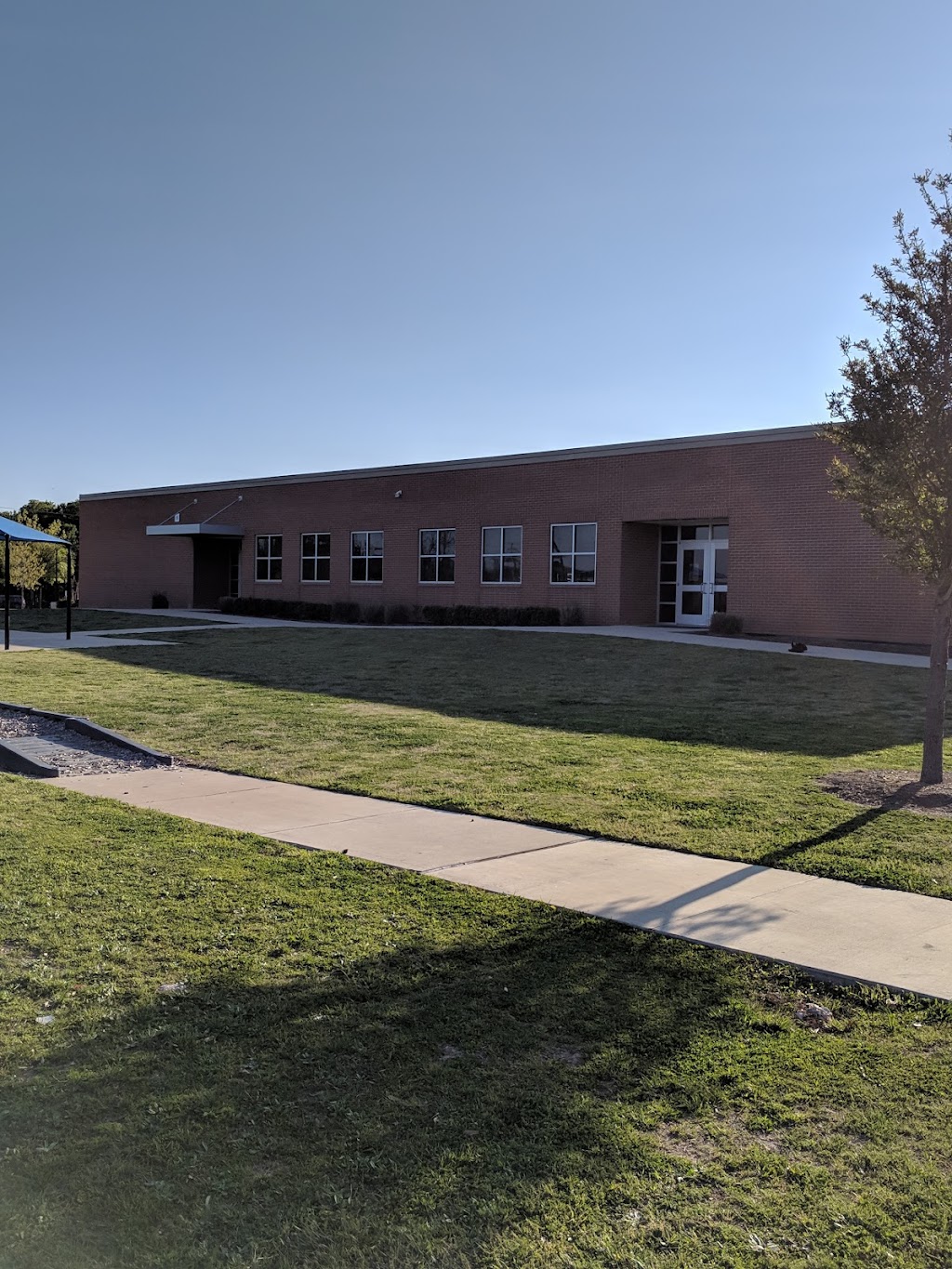 Bear Creek Intermediate School | 801 Bear Creek Pkwy, Keller, TX 76248, USA | Phone: (817) 744-3650