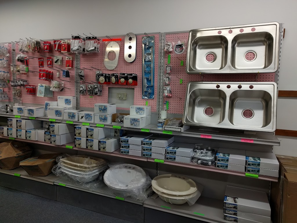 Tottens Mobile Home Supply | 2202 N Totten Cir # A, North Vernon, IN 47265, USA | Phone: (812) 346-6503