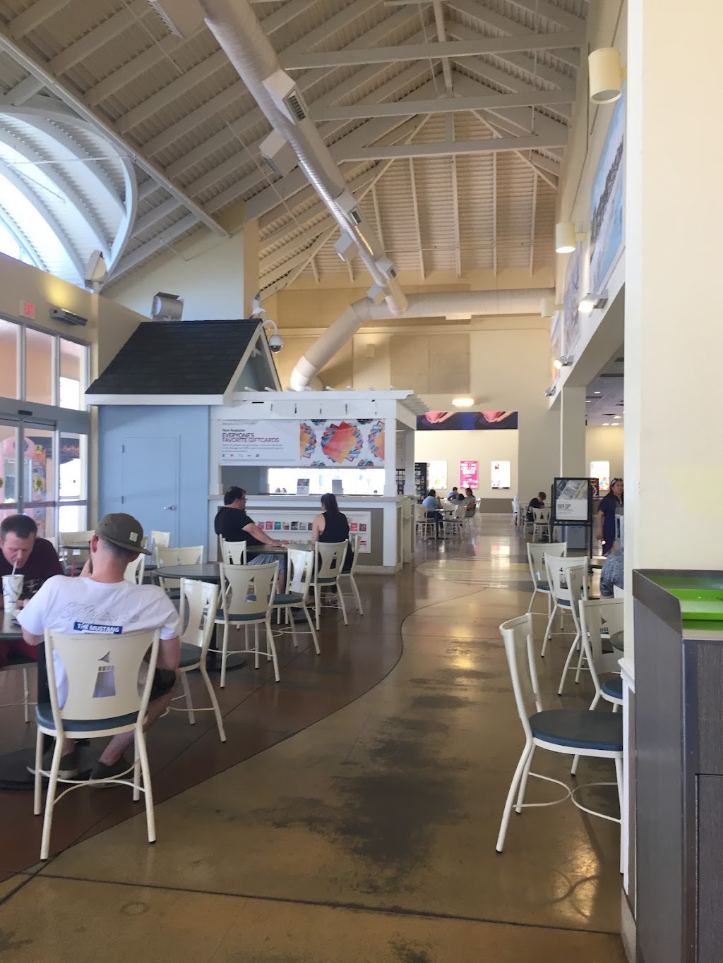 Jersey Shore Premium Outlets 1 Premium Outlet Blvd, Tinton Falls, NJ