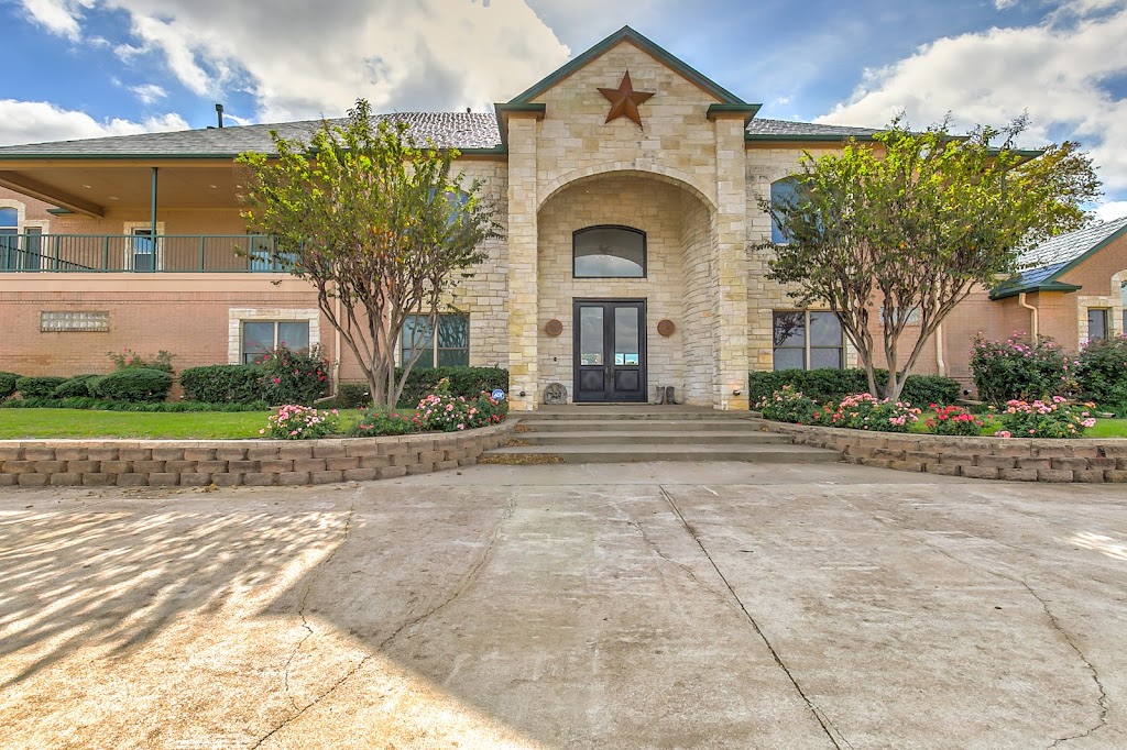 Riverwalk Ranch | 6960 Dick Price Rd, Mansfield, TX 76063, USA | Phone: (877) 863-3869