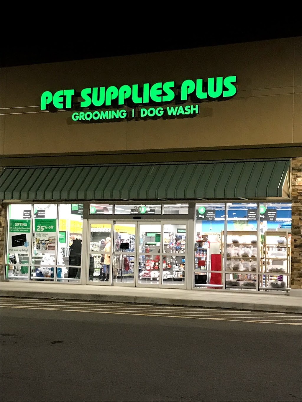 Pet Supplies Plus Clarksville | 920 TN-76 Suite 30, Clarksville, TN 37043, USA | Phone: (931) 820-1020