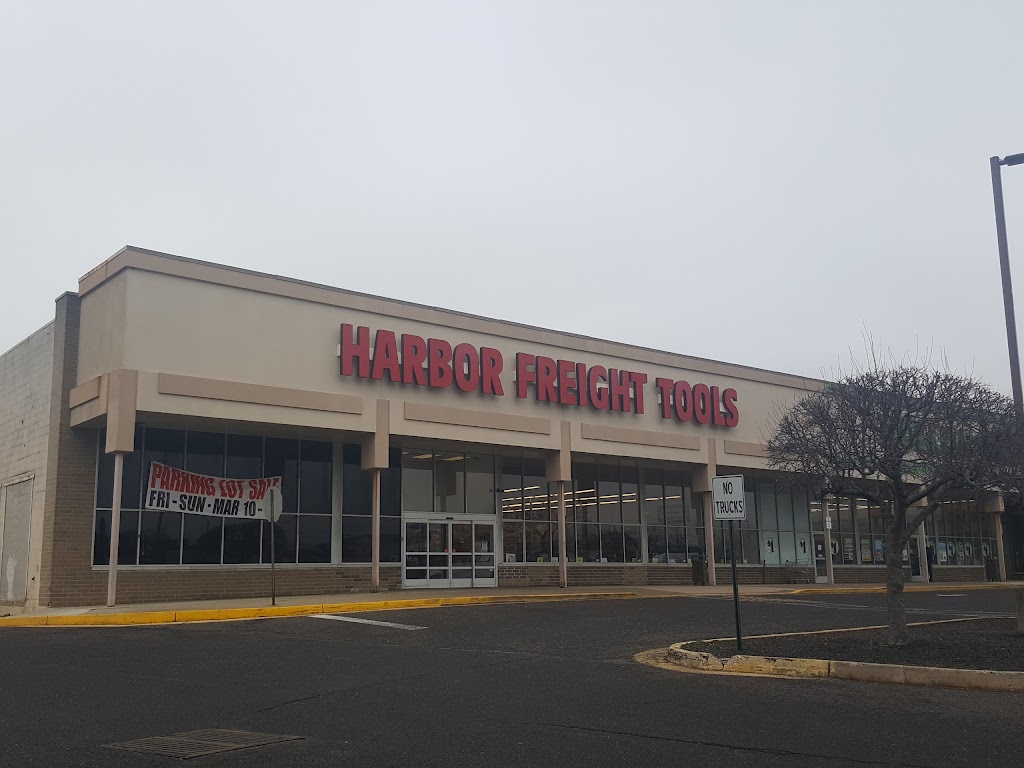 Harbor Freight Tools | 275 NJ-18 #1, East Brunswick, NJ 08816, USA | Phone: (732) 432-8037