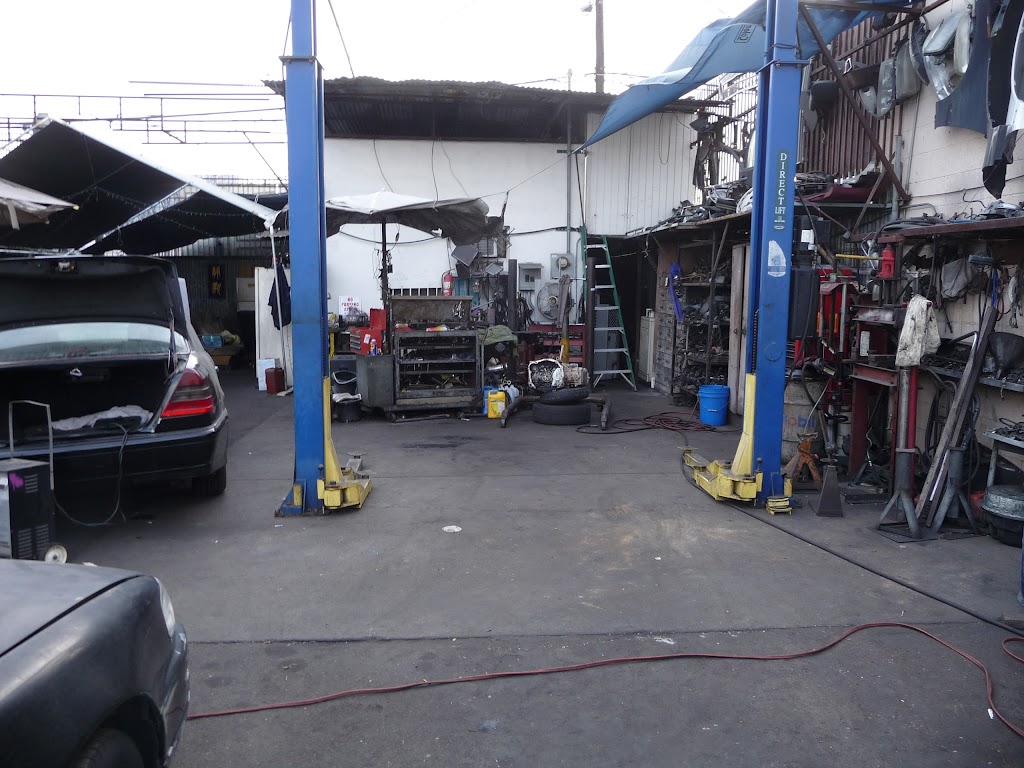 T I Auto Repair | 1426 Newton St, Los Angeles, CA 90021, USA | Phone: (213) 749-8973