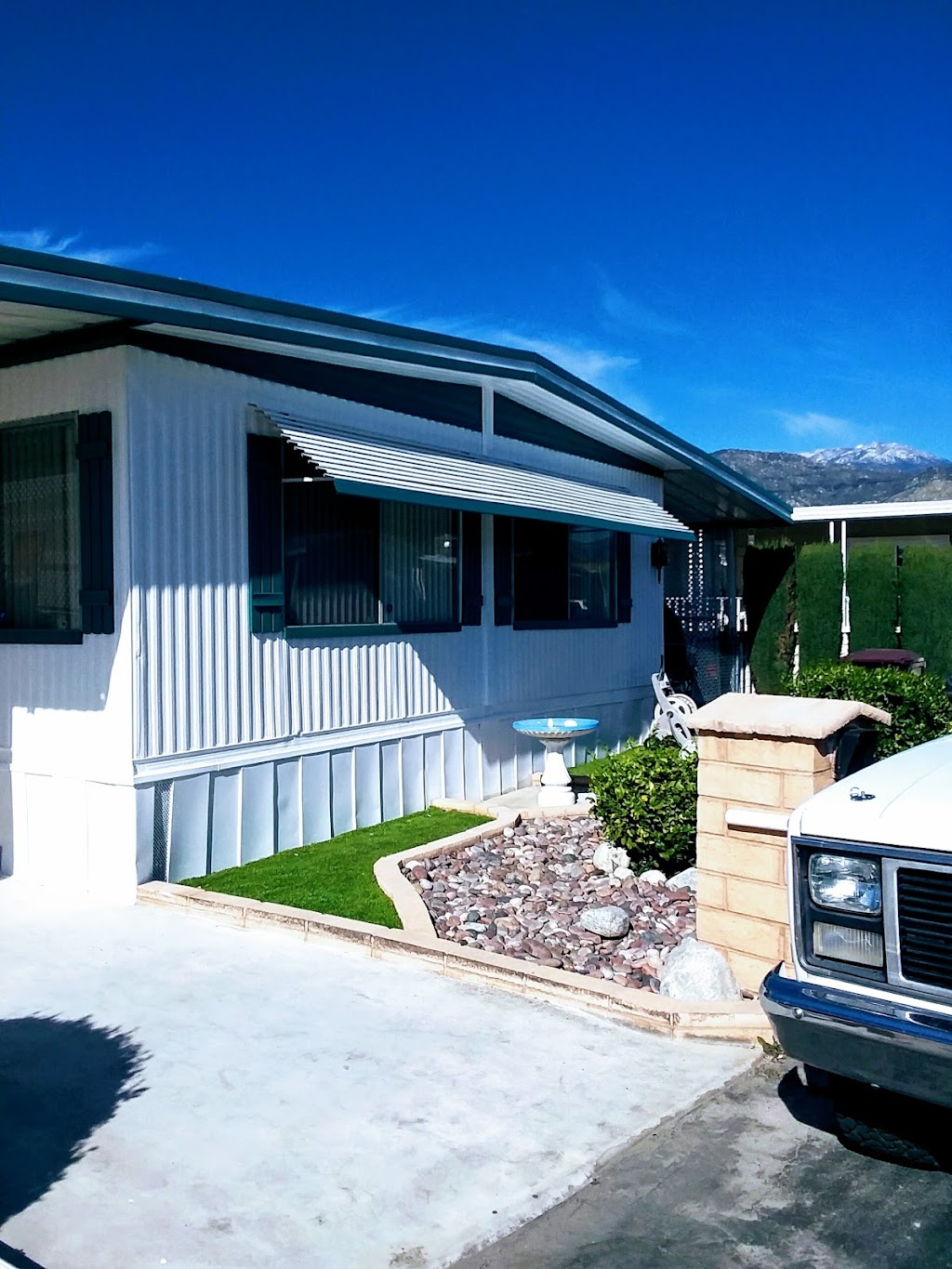 Linda Vista Mobile Home Ests | 45055 CA-74, Hemet, CA 92544, USA | Phone: (951) 927-2615