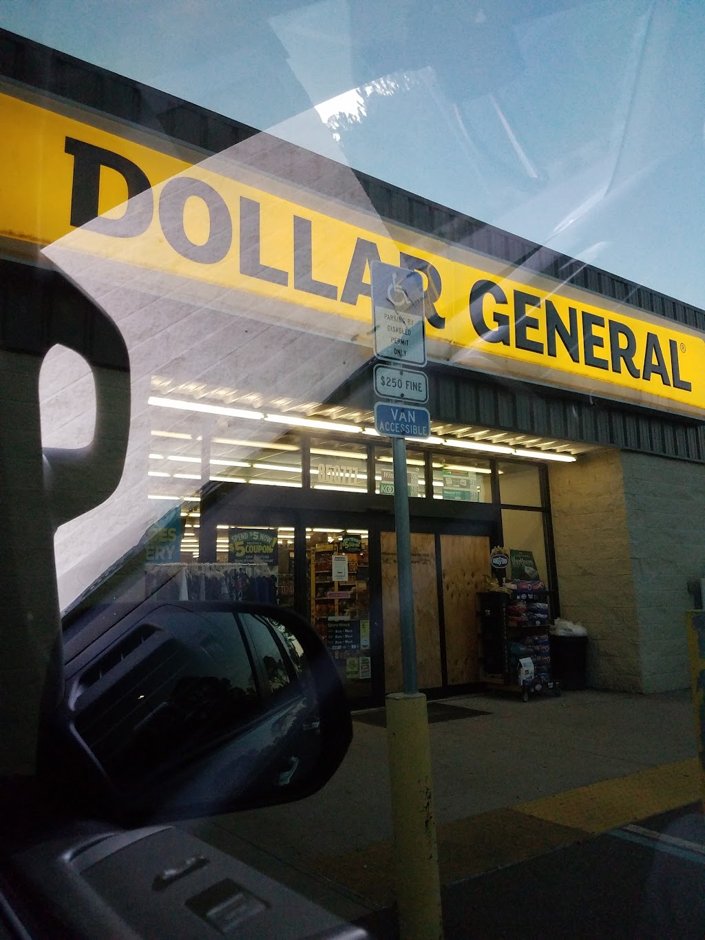 Dollar General | 850777 Hwy 17, Yulee, FL 32097, USA | Phone: (904) 468-3649