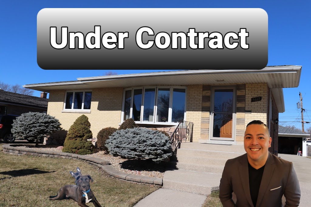 Alex Chavez, Your Neighbor & Licensed Realtor | 9755 W 143rd St, Orland Park, IL 60462, USA | Phone: (708) 264-1685