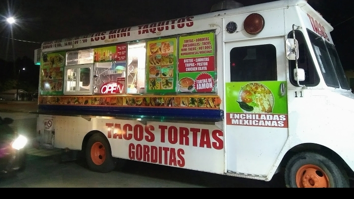 Los Mini Taquitos | 850 Cincinnati Ave, San Antonio, TX 78201, USA | Phone: (210) 328-5453