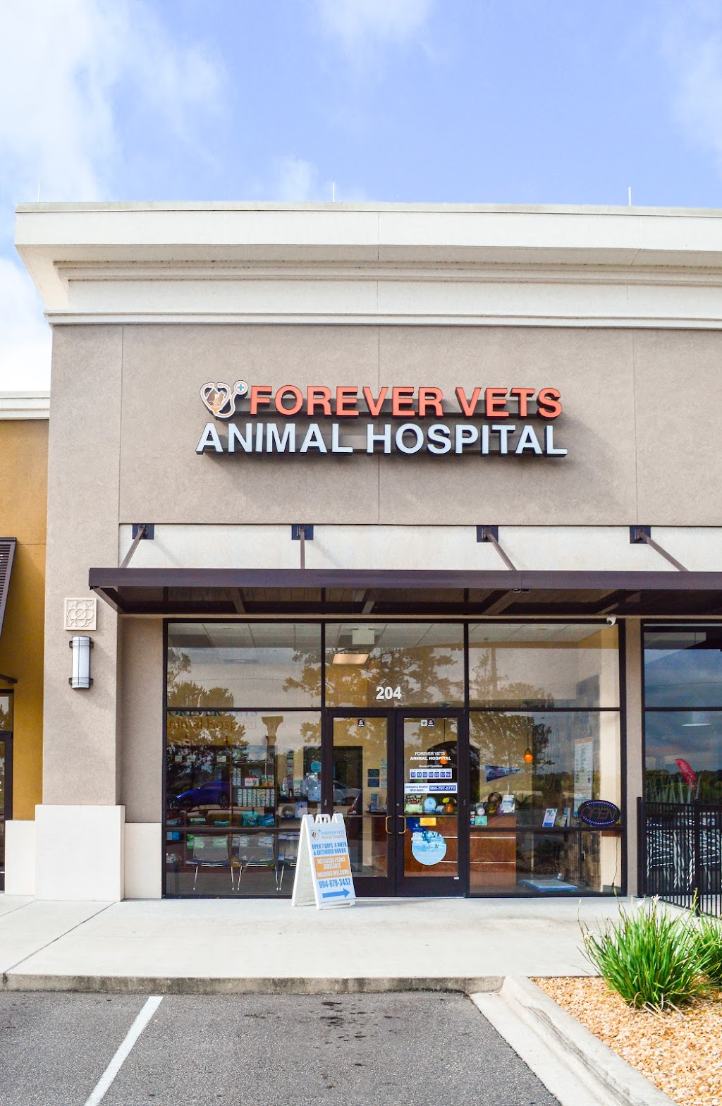 Forever Vets Animal Hospital of Murabella Parkway | 74 Capulet Dr Suite 204, St. Augustine, FL 32092, USA | Phone: (904) 679-3432