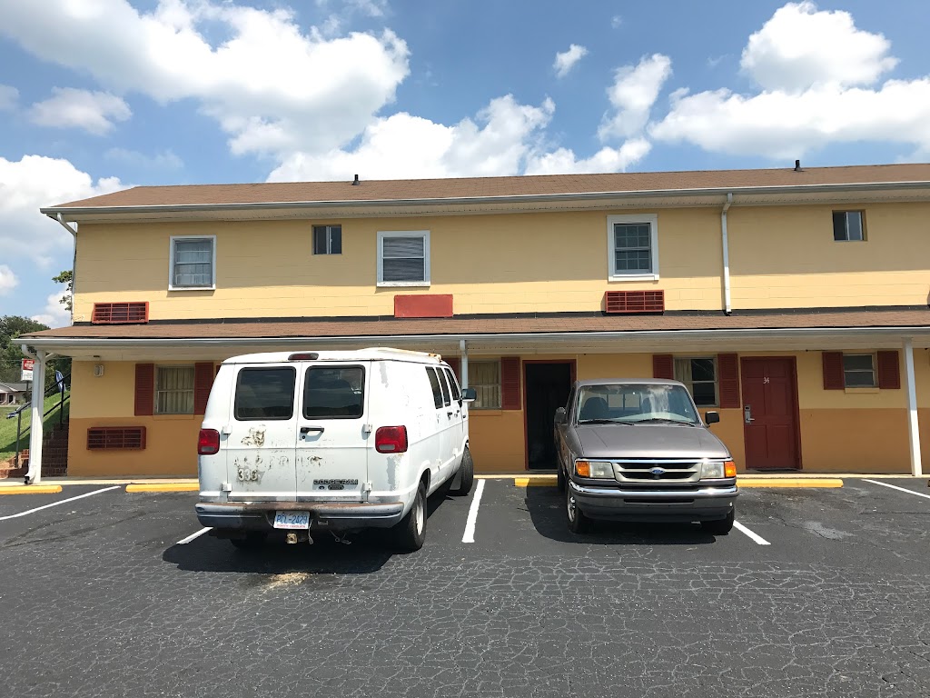 Lakewood Motel | 1642 US-601, Mocksville, NC 27028, USA | Phone: (336) 751-2189