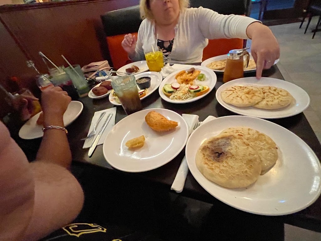 El Jocoreño Restaurant | 910 N Western Ave, Los Angeles, CA 90029, USA | Phone: (323) 462-1796