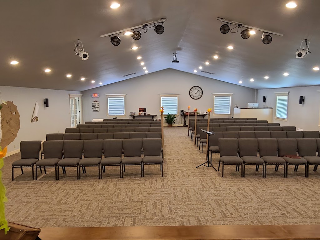 First Christian Church | 278 Main St, Big Cabin, OK 74332, USA | Phone: (918) 857-2198