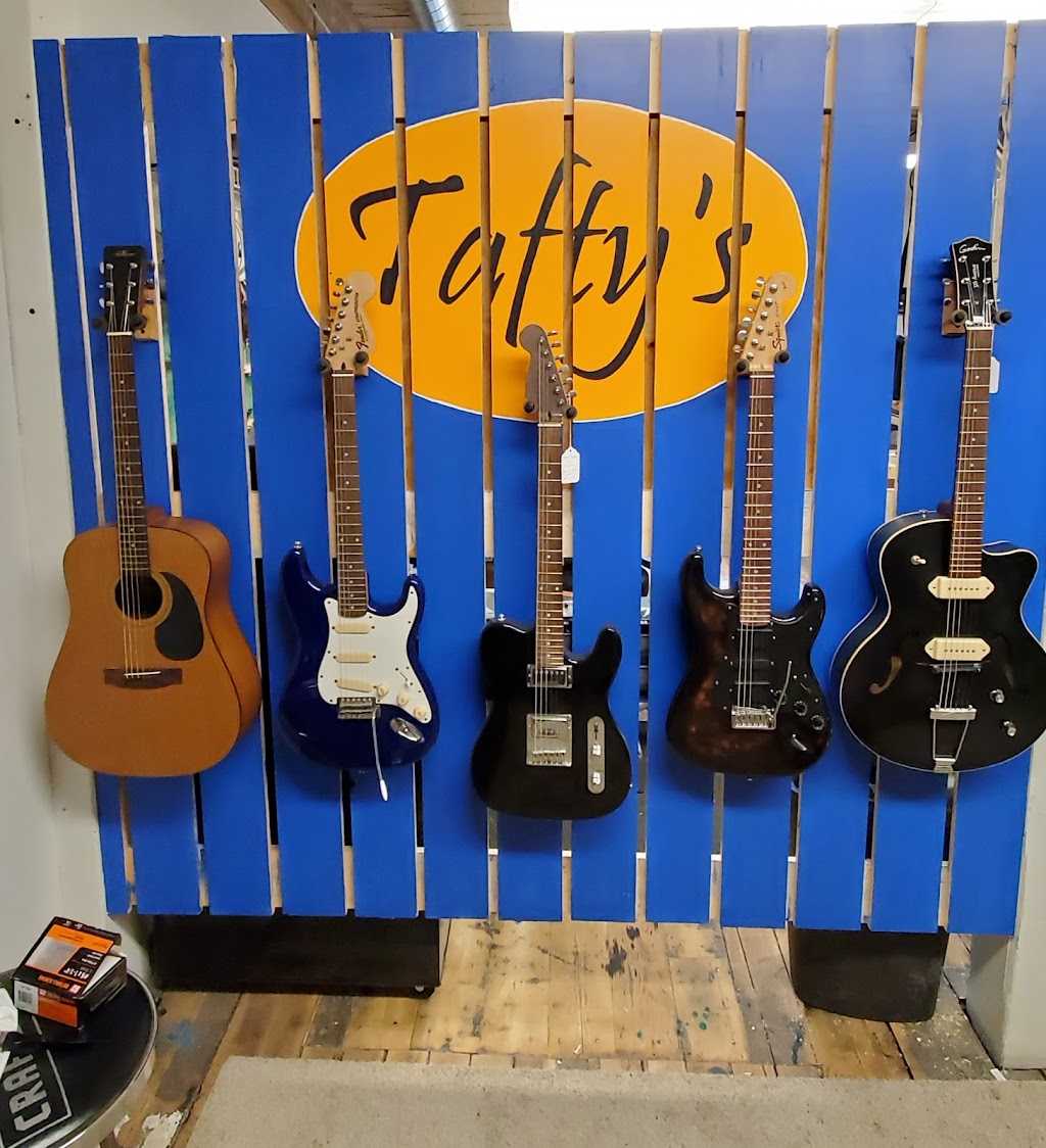 Taftys Home for Wayward Guitars | 83 E Water St #N339, Rockland, MA 02370, USA | Phone: (781) 831-7236