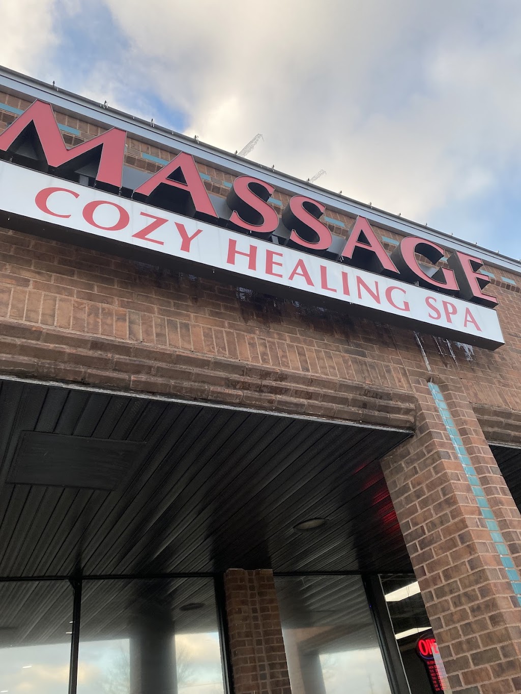 Cozy Healing SPA | 1380 S Lapeer Rd, Oxford, MI 48371, USA | Phone: (248) 221-0593