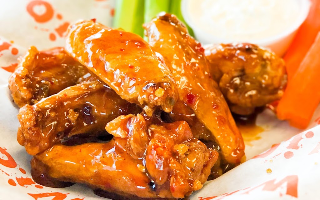 Wing It On! | 5329 Sycamore School Rd Suite #105, Fort Worth, TX 76123, USA | Phone: (817) 349-9700