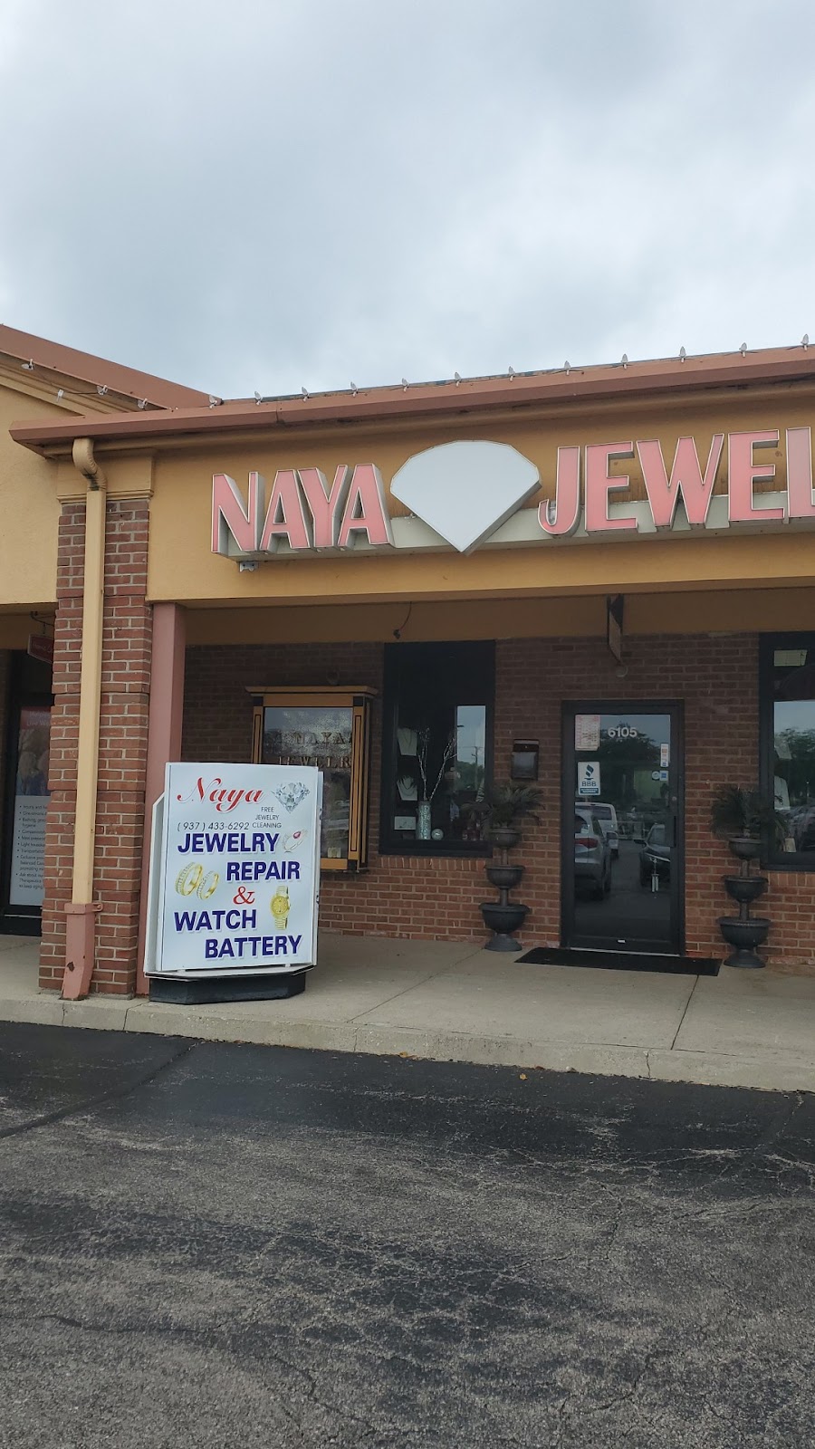 Naya Jewelry | 6105 Far Hills Ave, Dayton, OH 45459, USA | Phone: (937) 433-6292