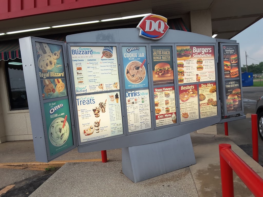 Dairy Queen | 9438 TX-16, Poteet, TX 78065, USA | Phone: (830) 742-3804