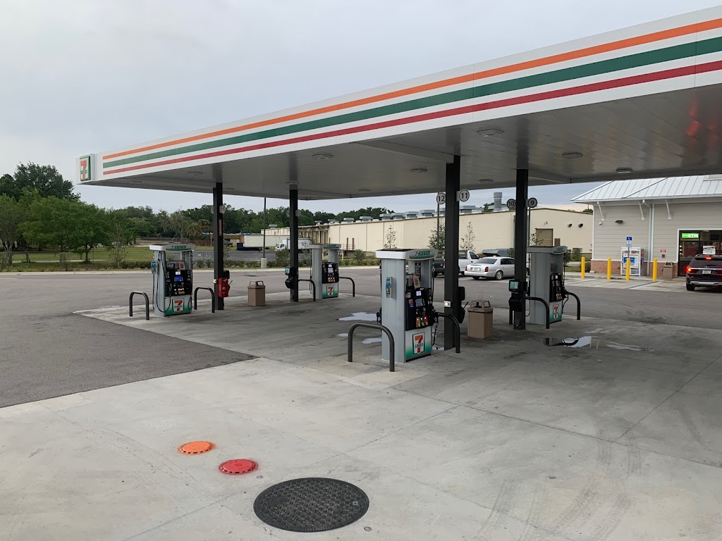 7-Eleven | 711 E Broad St, Groveland, FL 34736, USA | Phone: (352) 424-8802