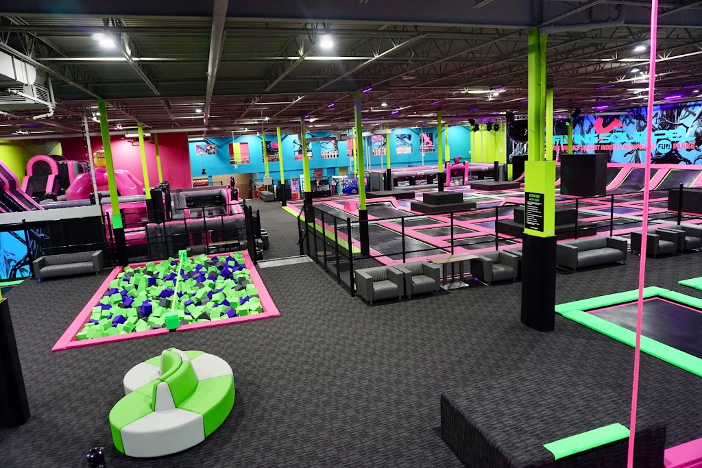 Flying Squirrel Trampoline Park | 1325 SE Everett Mall Way Suite A, Everett, WA 98208, USA | Phone: (425) 297-1950