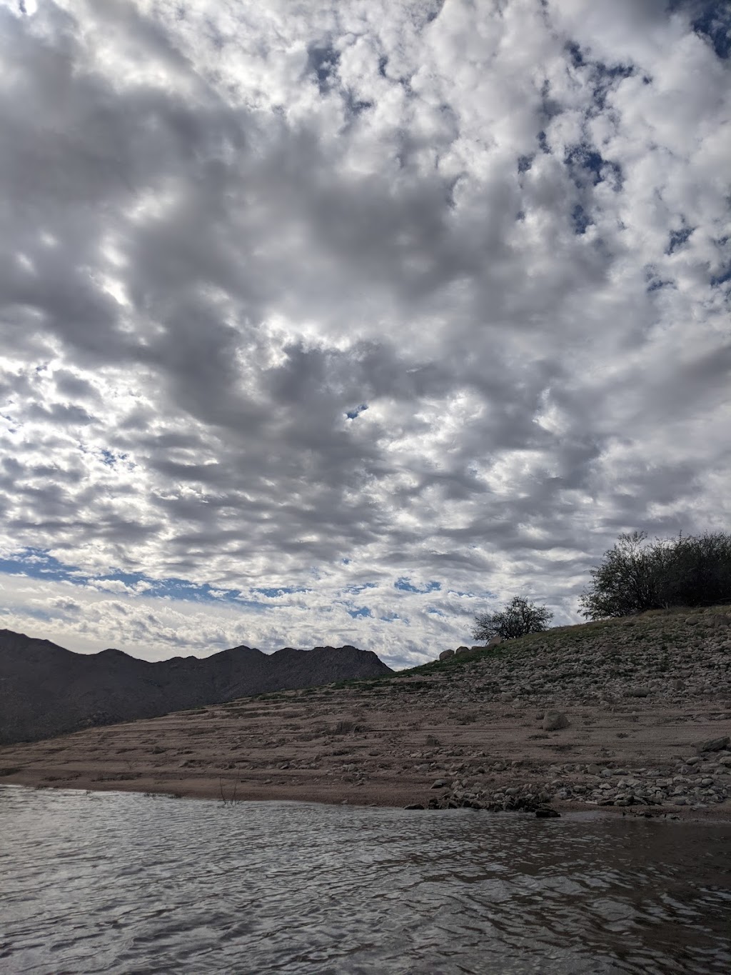 Go Stand Up Paddle | Tonto National Forest, 20808 Bartlett Dam Rd, Rio Verde, AZ 85263, USA | Phone: (602) 920-0999