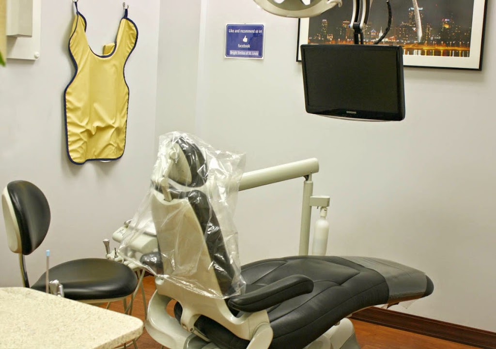 Bright Smiles Dental | 3771 New Town Blvd, St Charles, MO 63301, USA | Phone: (636) 724-1199