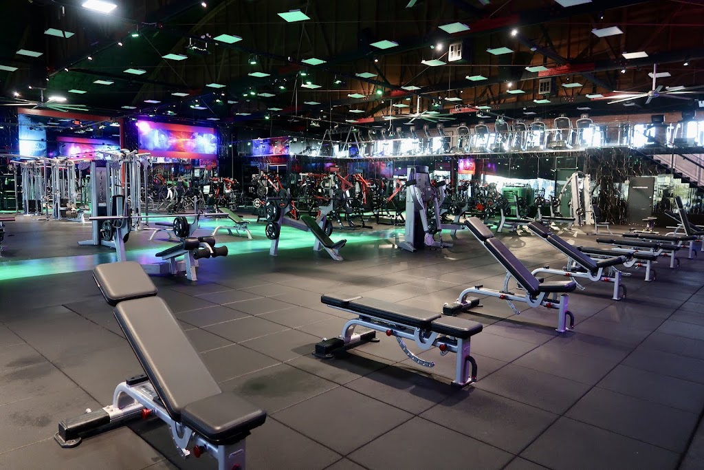 Speakeasy Fitness - North Hollywood | 7500 Lankershim Blvd, North Hollywood, CA 91605, USA | Phone: (818) 294-3376