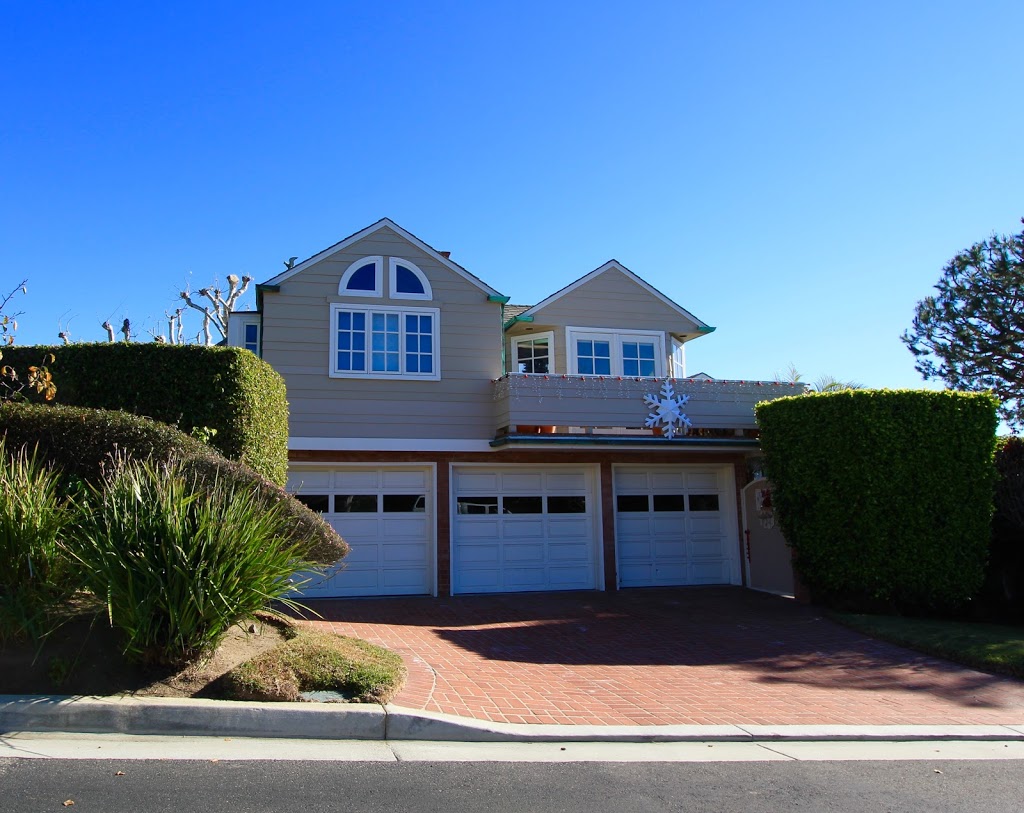 Three Arch Bay Real Estate | 31582 Coast Hwy, Laguna Beach, CA 92651, USA | Phone: (949) 432-3222