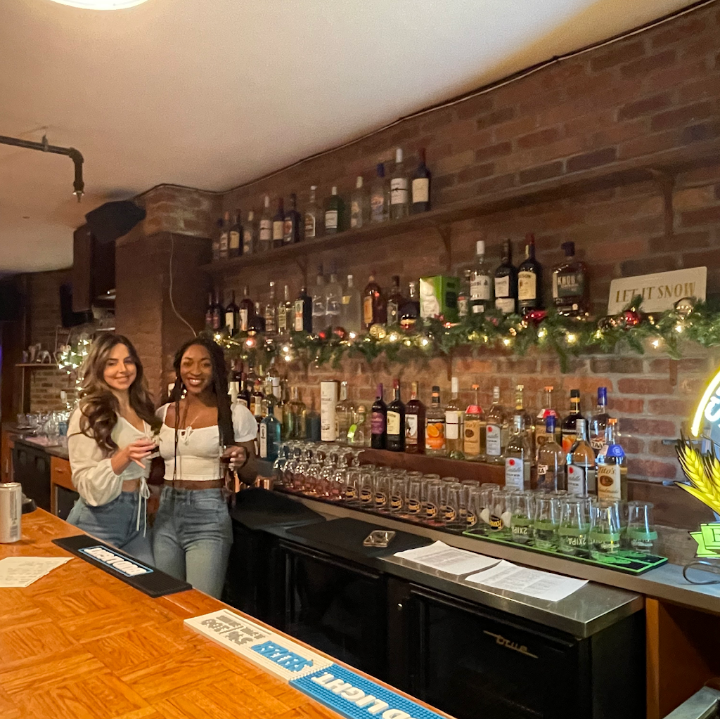 The Pub | 869 Madison Ave, Albany, NY 12208, USA | Phone: (518) 621-7190