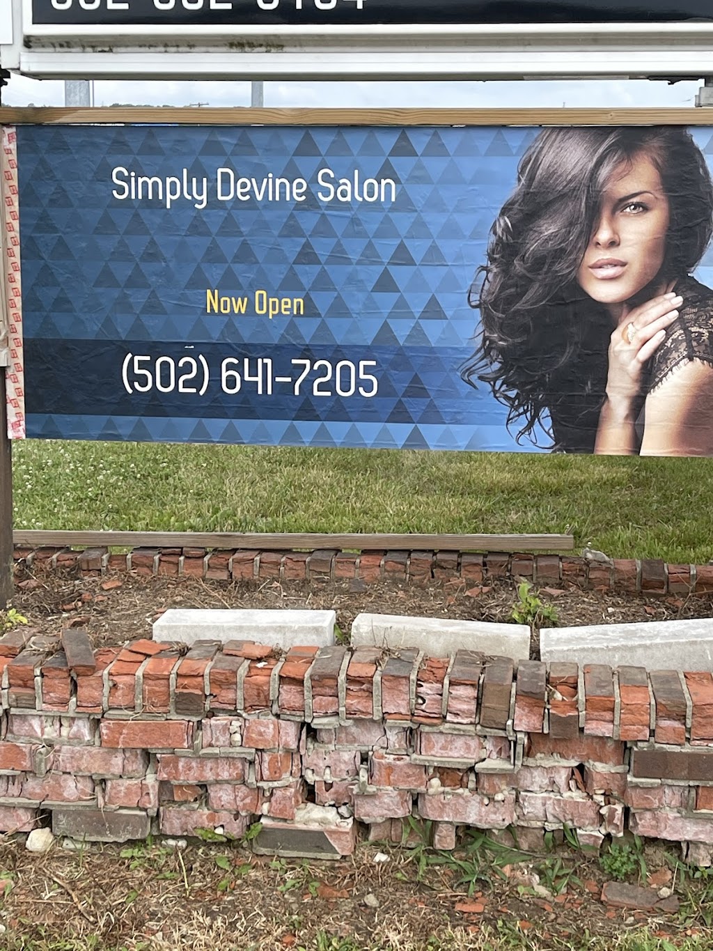 Simply Devine Salon | 2494 KY-227, Carrollton, KY 41008, USA | Phone: (502) 641-7205