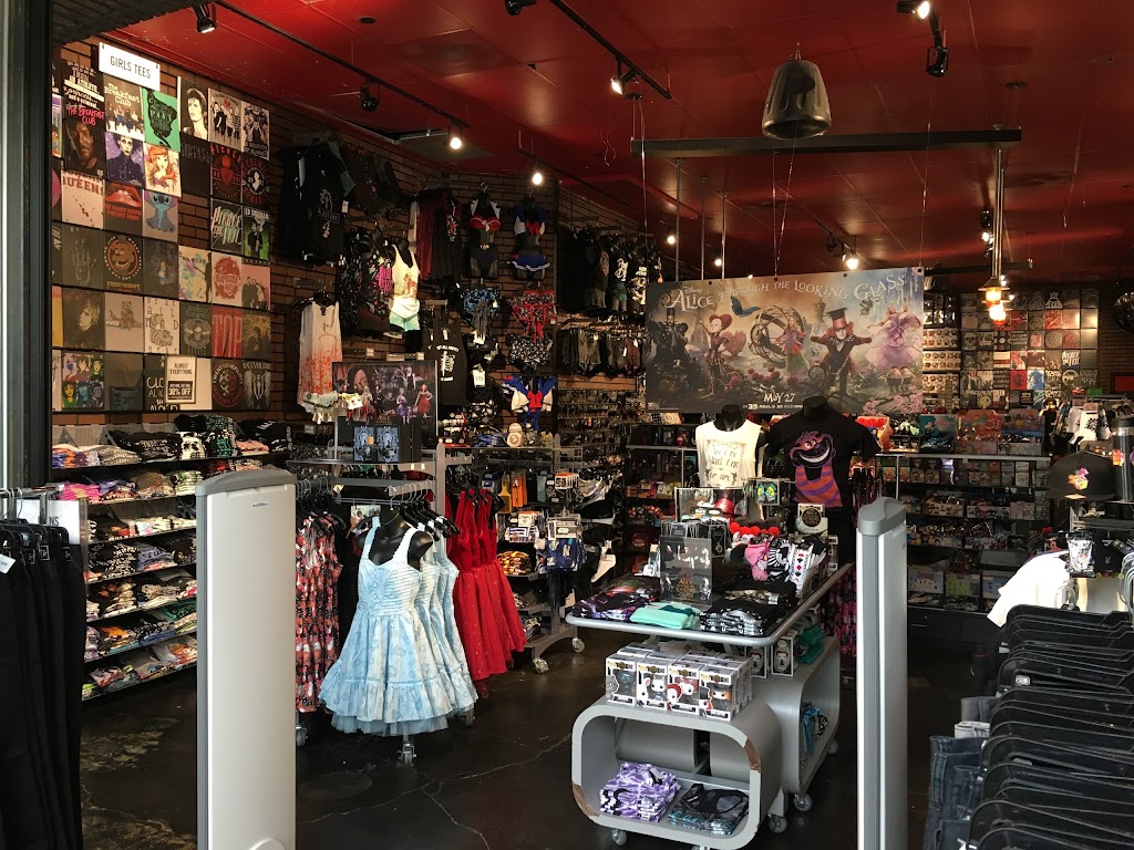 Hot Topic | 452 E Sailer Dr, San Mateo, CA 94403, USA | Phone: (650) 286-0790