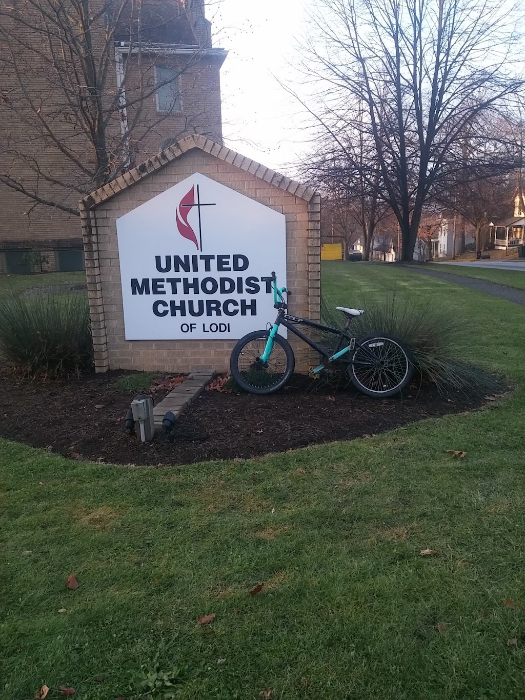 Lodi United Methodist Church | 320 Medina St, Lodi, OH 44254, USA | Phone: (330) 948-1593