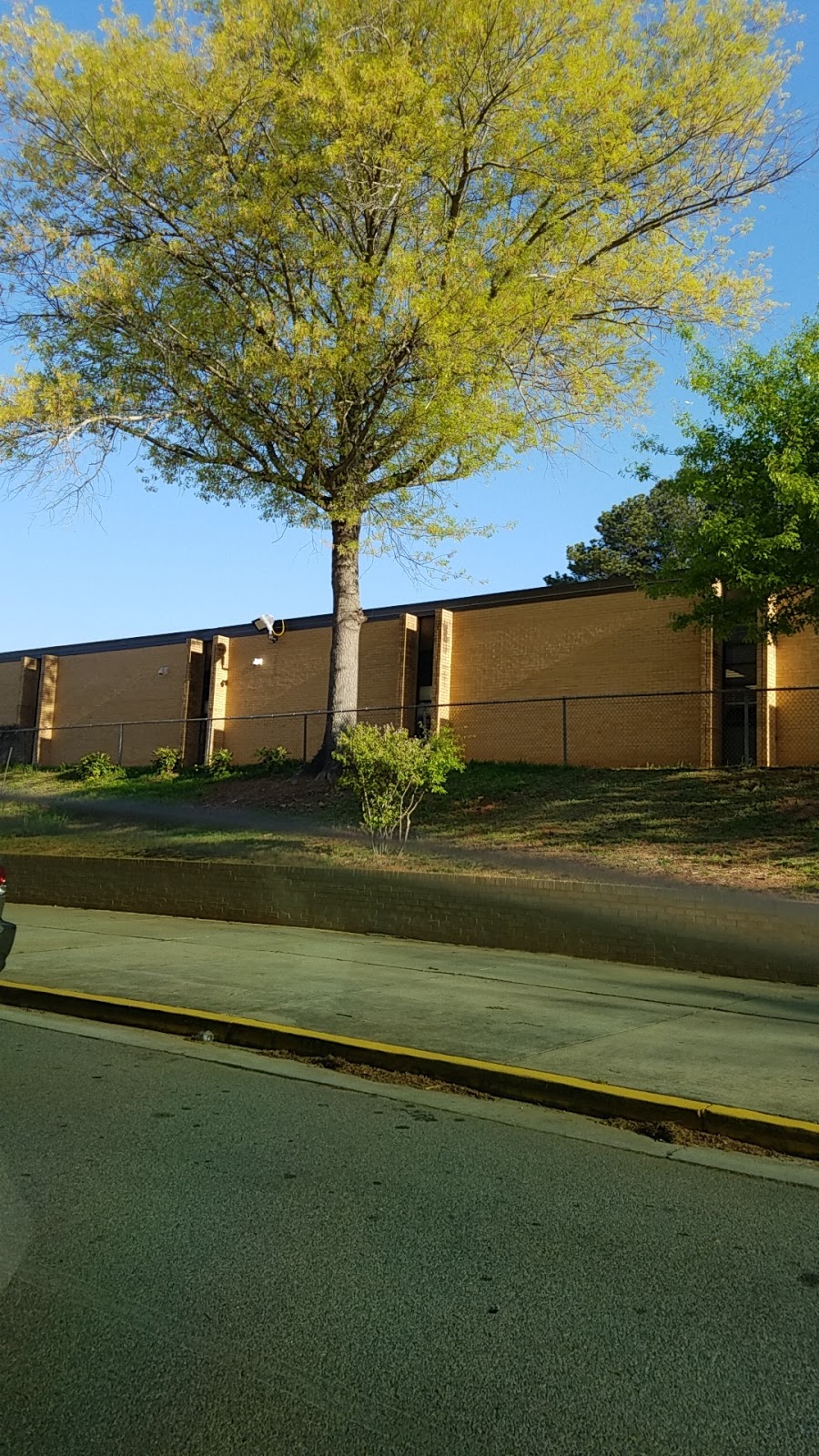 Henderson Middle School | 2830 Henderson Mill Rd, Atlanta, GA 30341, USA | Phone: (678) 874-2902