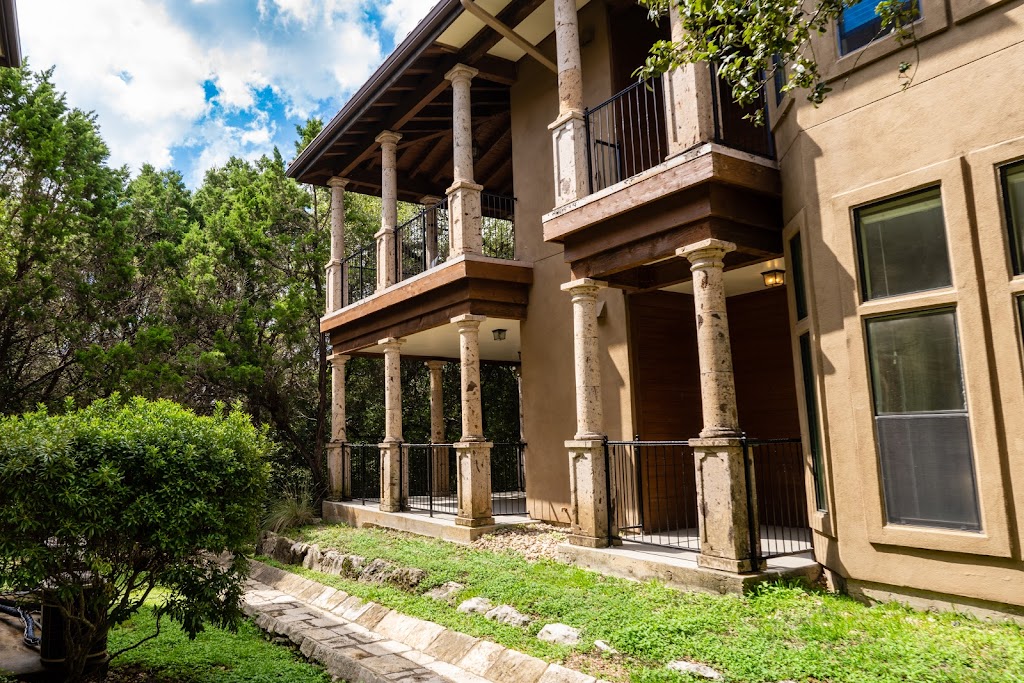 Nalle Woods of Westlake | 4700 N Capital of Texas Hwy, Austin, TX 78746, USA | Phone: (512) 359-8736