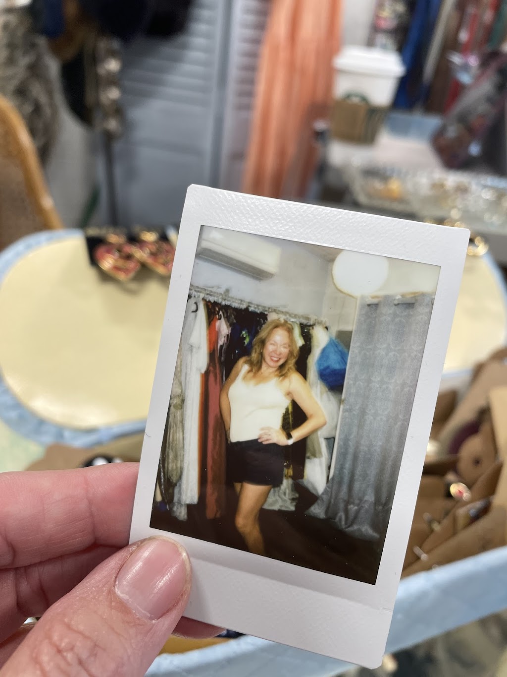La Chic Vintage, LLC | 16948 S Golden Rd Suite A, Golden, CO 80401, USA | Phone: (720) 296-7262 La Chic Vintage, LLC | 16948 S Golden Rd Suite A, Golden, CO 80401, USA | Phone: (720) 296-7262