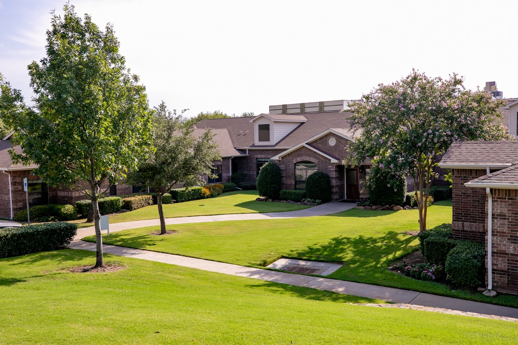 Rockbrook Assisted Living | 2215 Rockbrook Dr, Lewisville, TX 75067, USA | Phone: (972) 459-0600