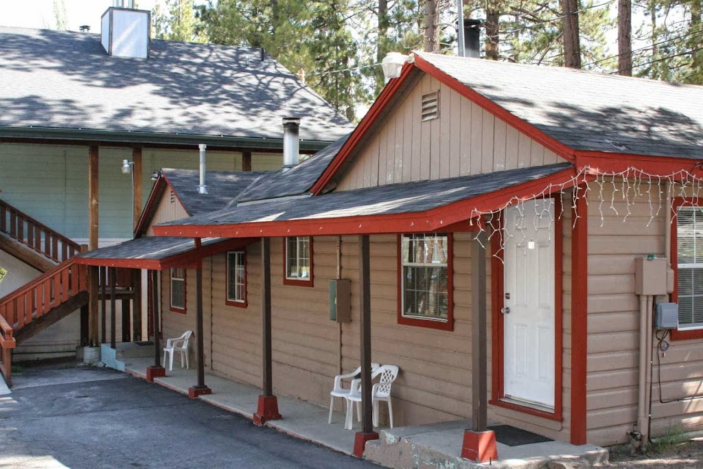 Honey Bear Lodge | 40994 Pennsylvania Ave, Big Bear Lake, CA 92315, USA | Phone: (909) 866-7825