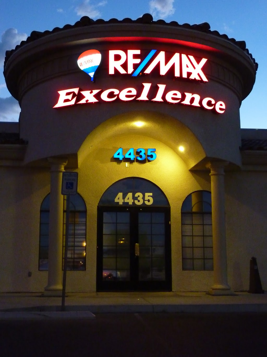 RE/MAX Excellence Tracey A. Donley | 4435 S Buffalo Dr, Las Vegas, NV 89147, USA | Phone: (702) 432-2700