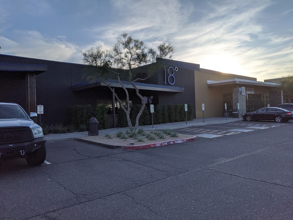 Ice Den Scottsdale | 9375 E Bell Rd, Scottsdale, AZ 85260, USA | Phone: (480) 585-7465