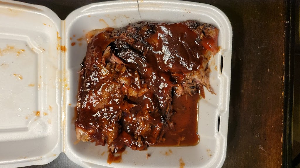 C&M BBQ Grill | 6457 Kennedy Ave, Cincinnati, OH 45213, USA | Phone: (513) 631-8888