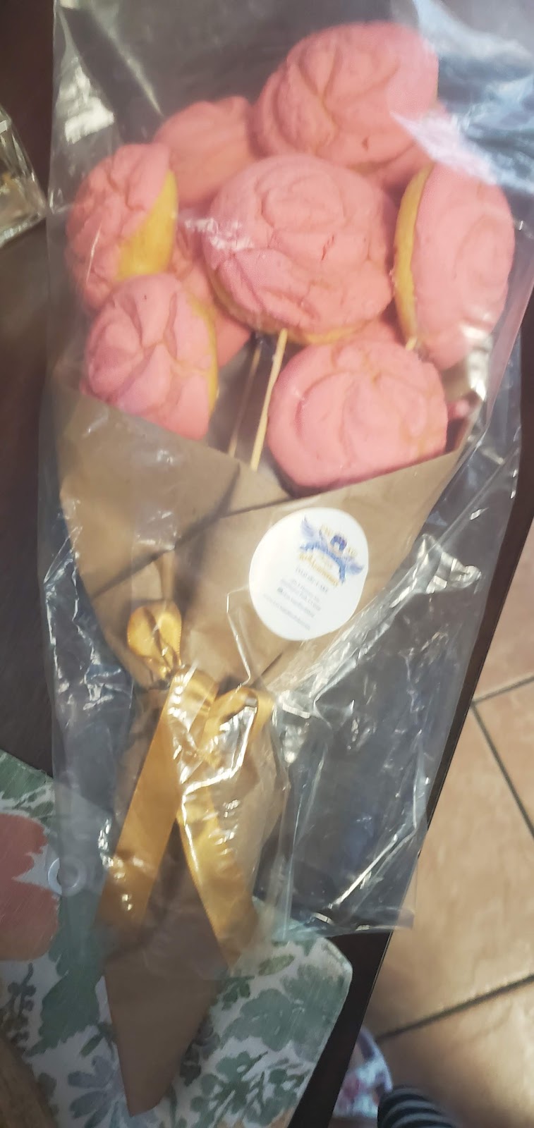 Los Angelitos Bakery | 2881 E Florence Ave, Huntington Park, CA 90255, USA | Phone: (323) 587-2253