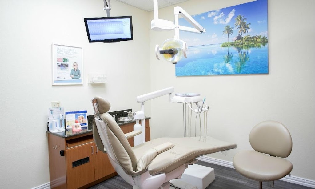 Parkway Dental (Custom Dental) | 17610 Midway Rd #110, Dallas, TX 75287, USA | Phone: (972) 735-8900