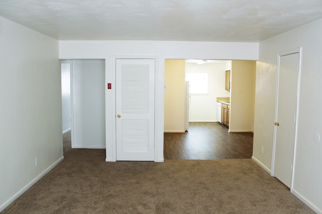 Hunters Point Apartments | 4200 Reid St, Chesapeake, VA 23324, USA | Phone: (757) 545-6424