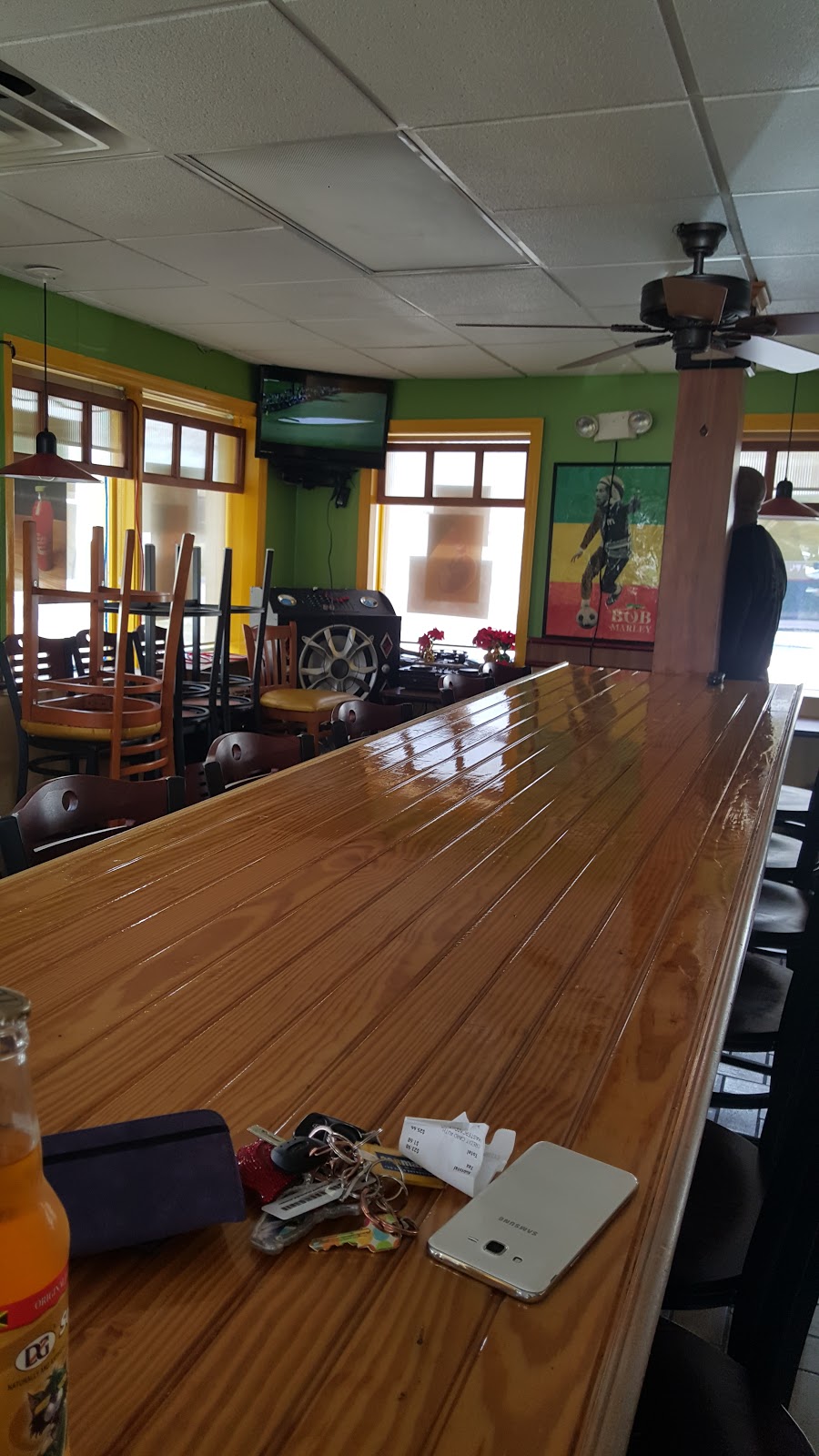 Caribbean Kitchen Bar & Grill | 6002 Fairburn Rd, Douglasville, GA 30134, USA | Phone: (678) 715-8900