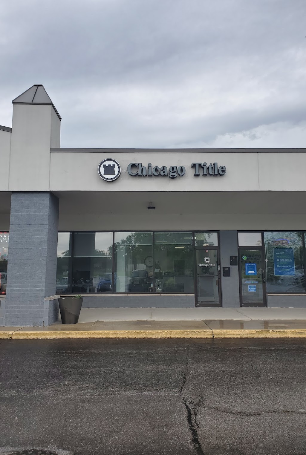 Chicago Title | 238 W Lincoln Hwy Hwy, Schererville, IN 46375, USA | Phone: (219) 322-4506