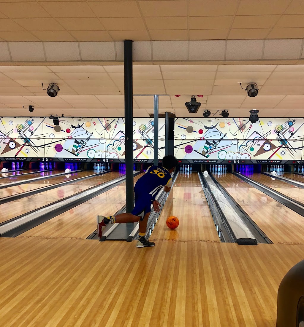 Pinz Bowling Center | 244 Baltimore St, Jacksonville, FL 32227, USA | Phone: (904) 270-5377