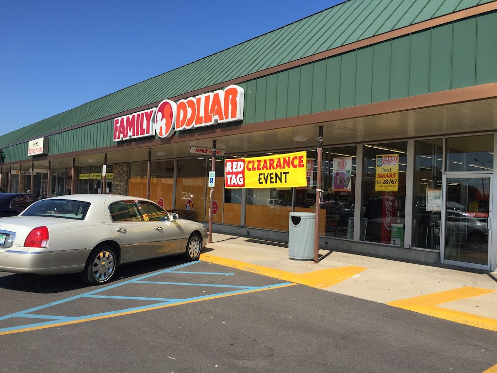 Family Dollar | 739 S Centerville Rd Sturgis Plaza, Sturgis, MI 49091, USA | Phone: (269) 319-4157