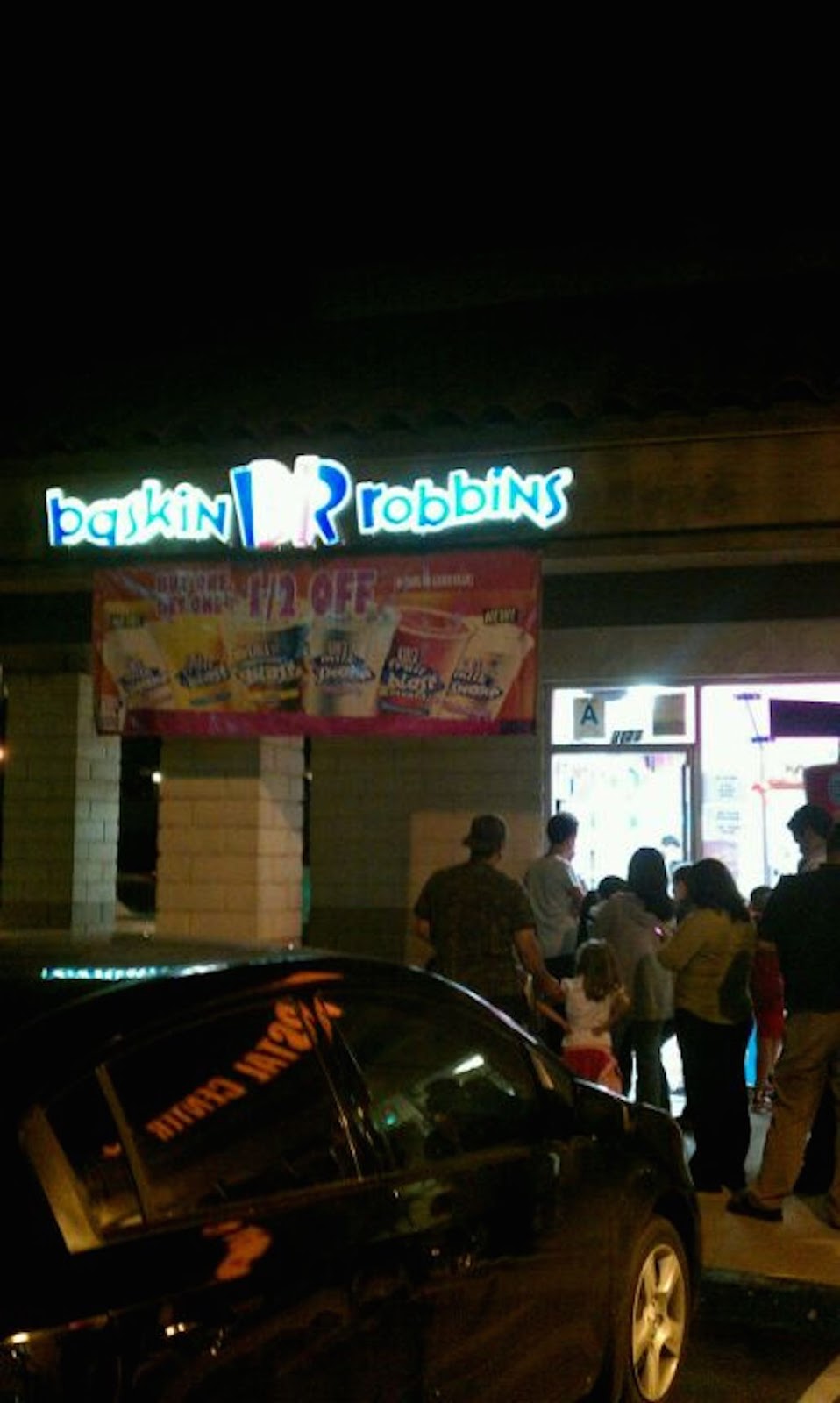 Baskin-Robbins | 3127 S Hacienda Blvd, Hacienda Heights, CA 91745, USA | Phone: (626) 336-1738