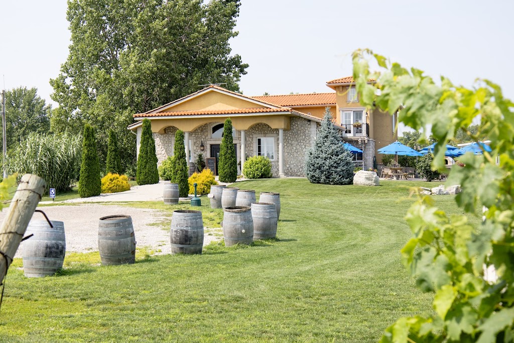 Paglione Estate Winery | 724 County Rd 50 E, Harrow, ON N0R 1G0, Canada | Phone: (519) 738-0597